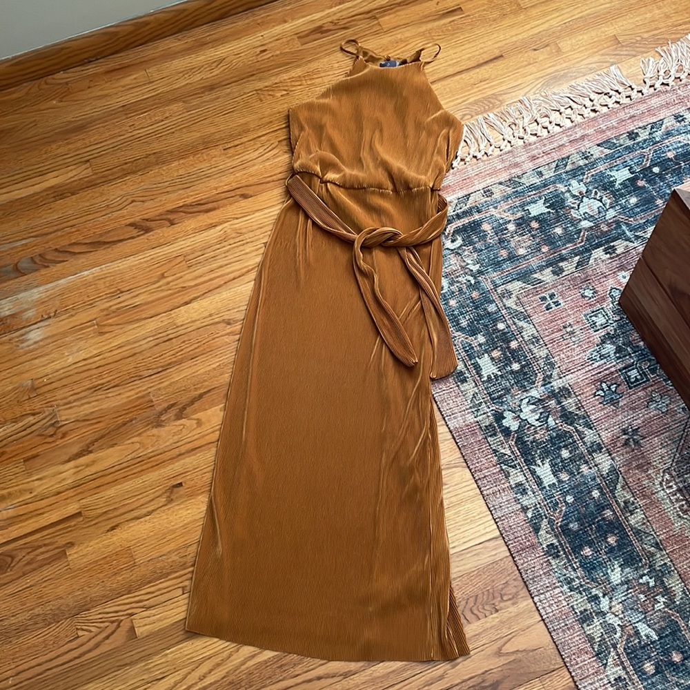 🔸GORGEOUS CORDUROY LUSH DRESS🔸